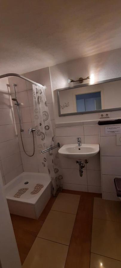 Ferienwohnung Naehe Stadtmitte Friedrichshafen Exterior foto